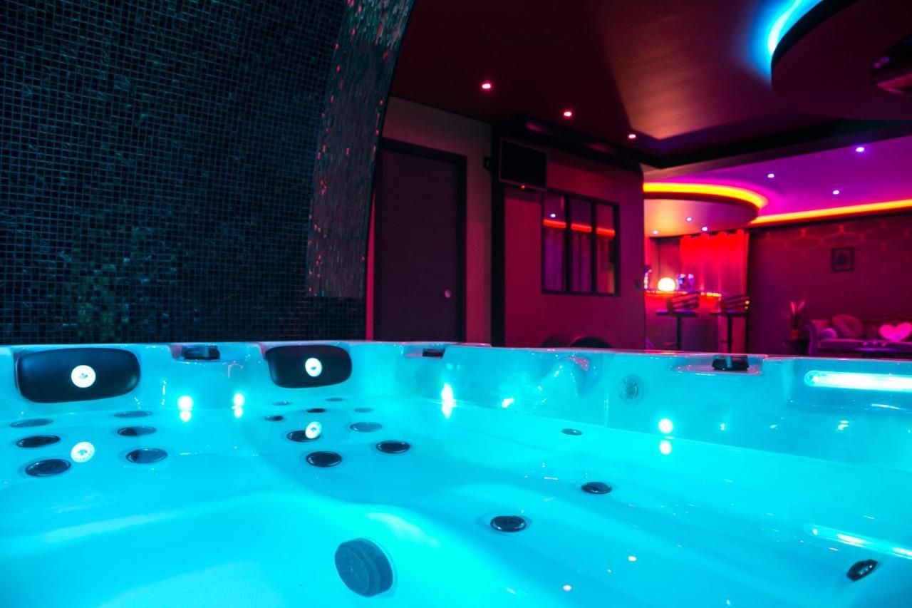 L'Insolite Spa Privatif "Suite Luxueuse-Jacuzzi" Τουλούζη Εξωτερικό φωτογραφία