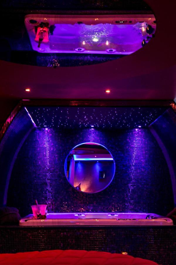L'Insolite Spa Privatif "Suite Luxueuse-Jacuzzi" Τουλούζη Εξωτερικό φωτογραφία